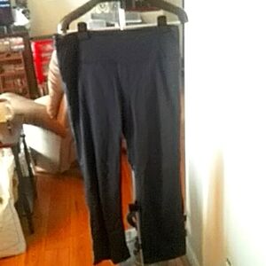 10/$10    Tuff Athletics Navy Blue Leggings XL